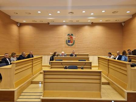 Provincia di Vibo. Il Consiglio ha approvato all’unanimità il bilancio di previsione