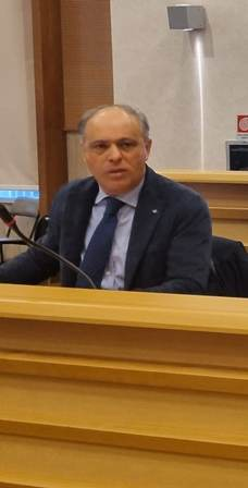 Palestra interscolastica di Serra San Bruno e viabilità montana. Il consigliere provinciale Carmine Mangiardi: “Accelerare gli interventi nell’interesse dei cittadini”